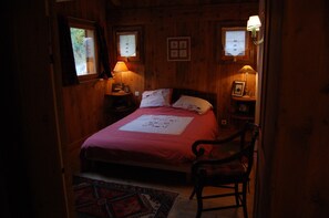 4 Schlafzimmer, Bügeleisen/Bügelbrett, Reisekinderbett