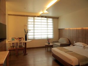 Chambre Deluxe Double ou avec lits jumeaux, non-fumeur