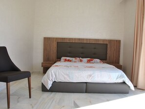 Villa, 5 Bedrooms | 5 bedrooms, in-room safe, soundproofing, iron/ironing board - Villa Zouina (Essaouira)