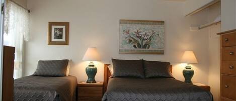 2 chambres, fer et planche à repasser, Wi-Fi gratuit, draps fournis