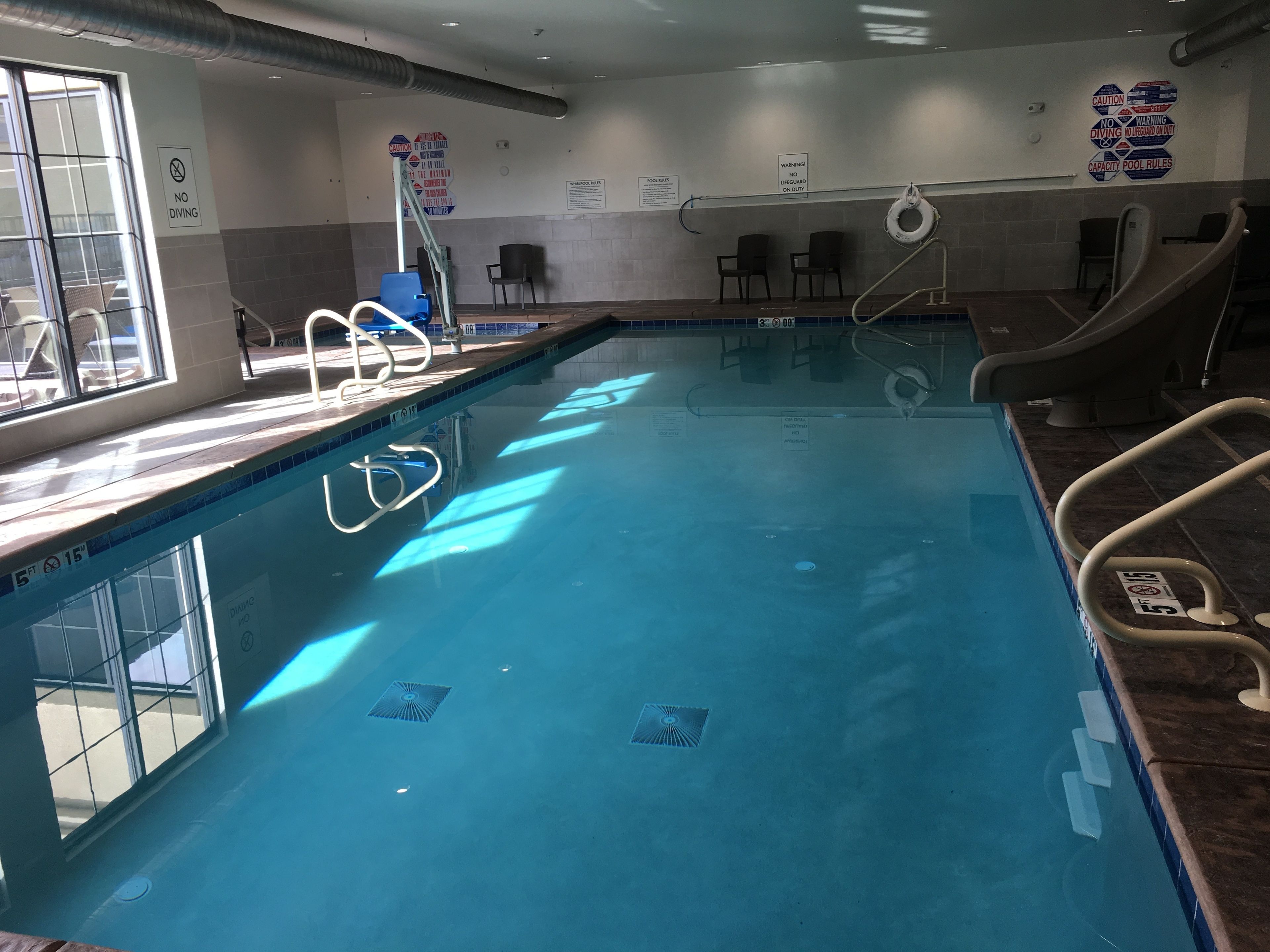 indoor pool, pool loungers