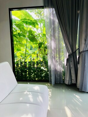 View from room - Lespalm Waterfall Pool Villa (Thep Krasattri)