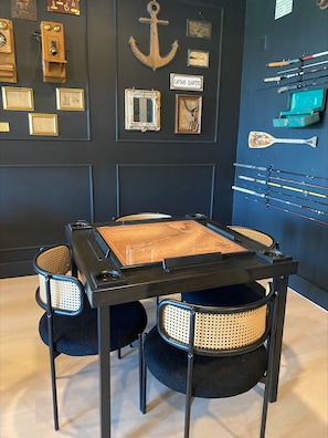 Game room - Summer Dates Open • Spacious 4BR/3BA Mariner's Club Retreat w pools & pickleball (Key Largo)