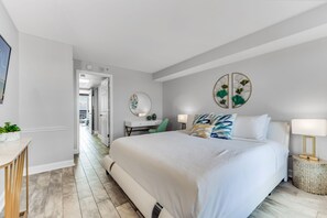 1 chambre, bureau, fer et planche à repasser, Wi-Fi gratuit