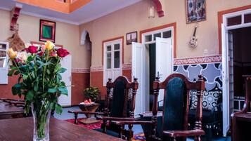 Bagian depan properti