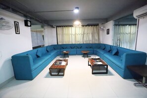 Lobby - Capital 0 18693 Hotel Levanti (Gurugram)