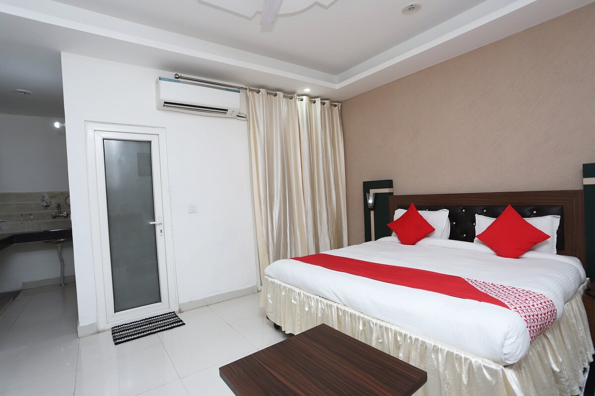 Standard Double Room | Bed sheets