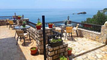 Kamar Double Comfort | Balkon