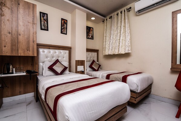 双人房或双床房 | 隔音、免费 WiFi