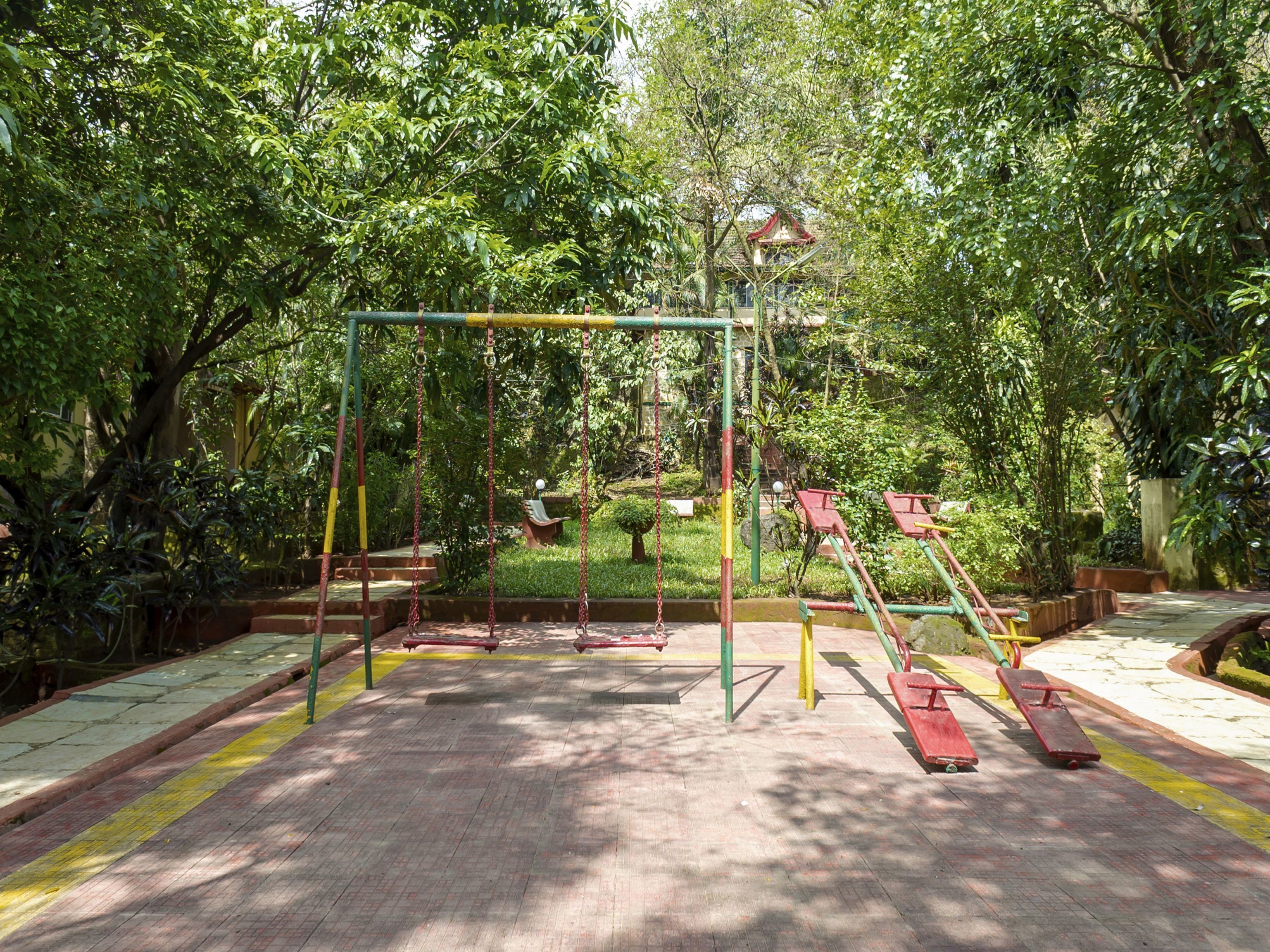Children’s play area – outdoor