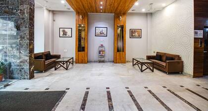 OYO Flagship 18914 Hotel Rajdhani