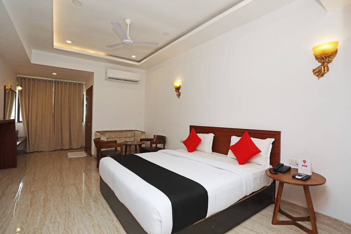 Deluxe Double or Twin Room, 1 King Bed | Free WiFi