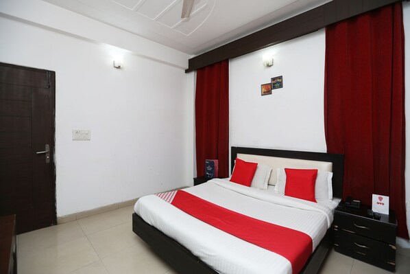 Double or Twin Room | Free WiFi