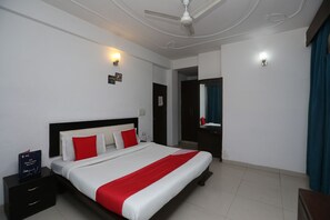 Double or Twin Room | Free WiFi