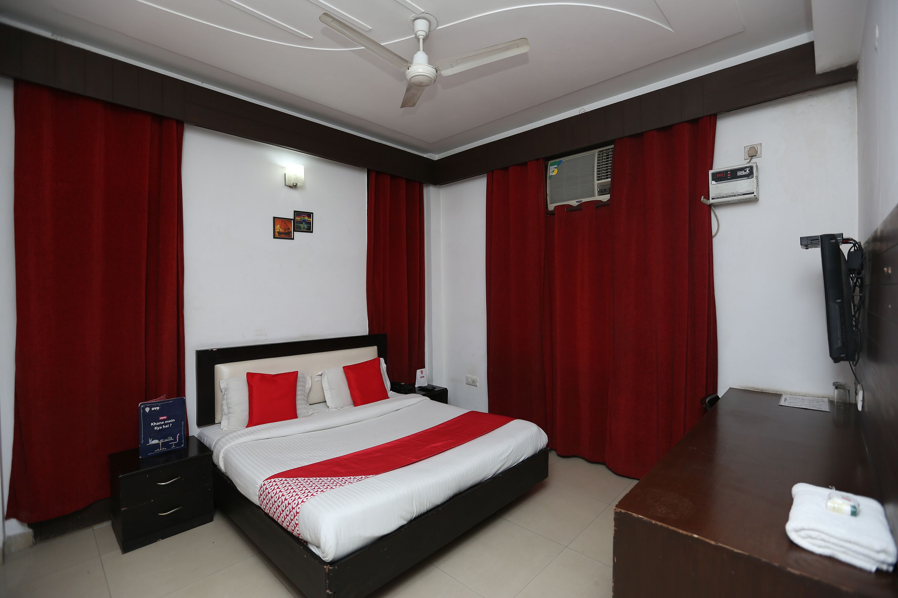 Double or Twin Room | Free WiFi