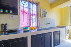 Doppel- oder Zweibettzimmer | Eigene Küche