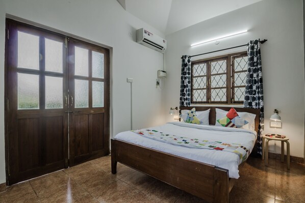 Double or Twin Room - OYO 23075 Home Modern 3BHK Villa Saligao (Saligao)