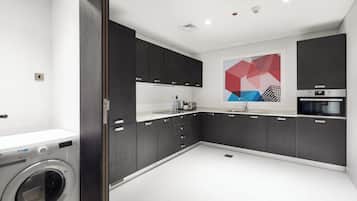 Lave-vaisselle, cafetiĂšre/bouilloire