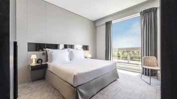 Appartement Premium, 2 chambres | Coffres-forts dans les chambres, bureau