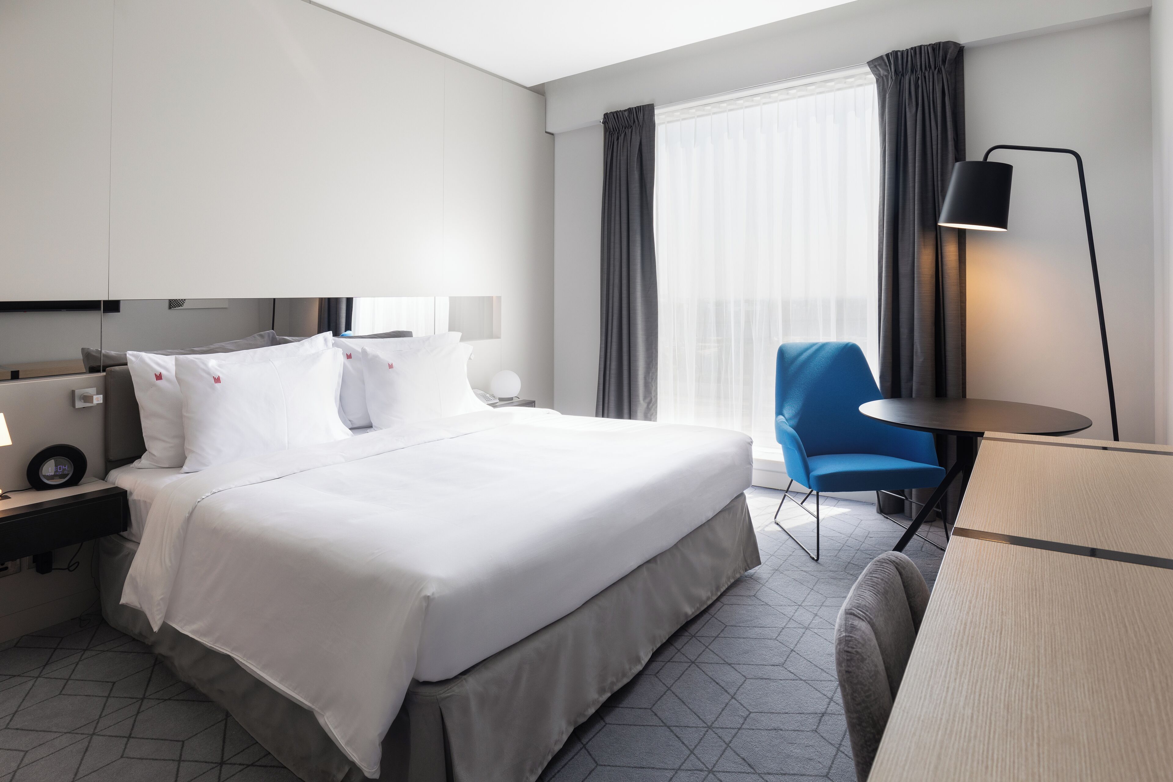 In-room safe, individually furnished, desk, laptop workspace