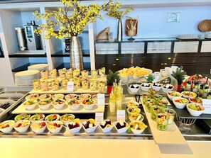 Restaurant - Studio M Arabian Plaza Hotel & Hotel Apartments (Dubai)