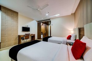Kamar Double Standar