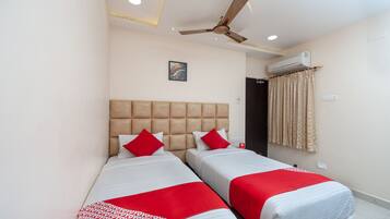 Double or Twin Room | Free WiFi