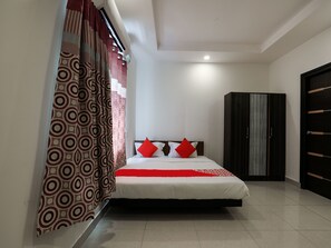Double or Twin Room | Free WiFi - OYO 14184 Hotel Green Stone (Hyderabad)