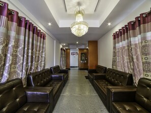 ロビー応接スペース