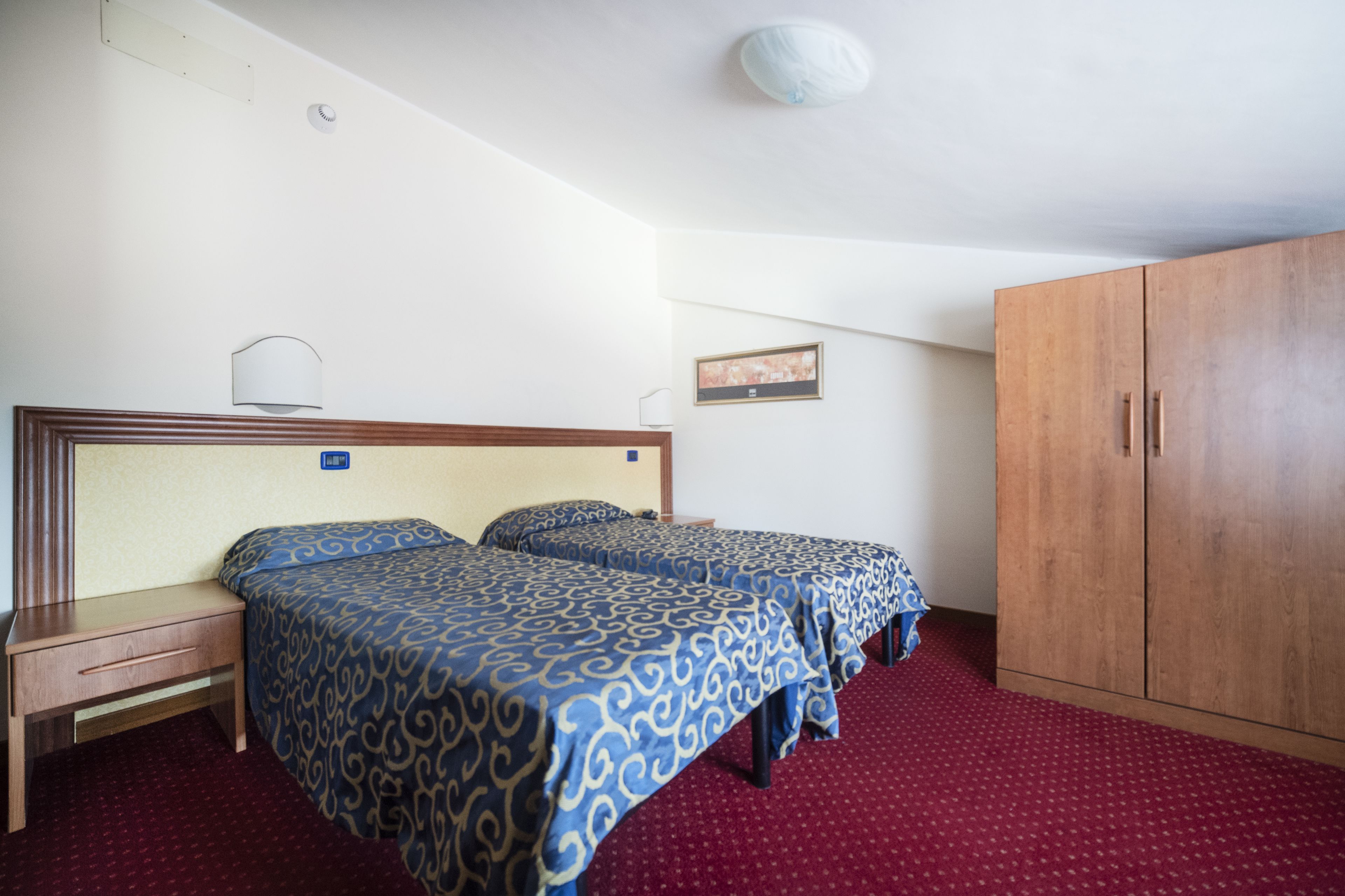 economy double or twin room | desk, blackout curtains, soundproofing, free cots/infant beds