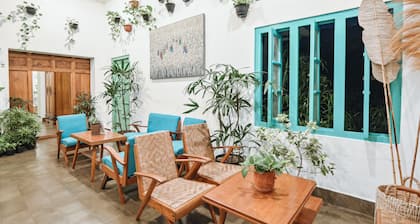 Snooze Guesthouse Yogyakarta - Hostel