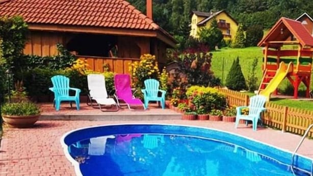 Outdoor pool, pool loungers - Willa Victoria (Wisla)
