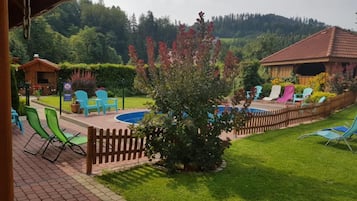 Outdoor pool, sun loungers