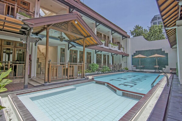 Piscina externa