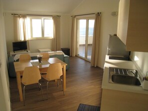 LCD TV - Apartments Alen (Umag)