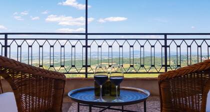 Haus mit Charme in historischen Stadtzentrum - ART-Studio in Cerca D'Autore