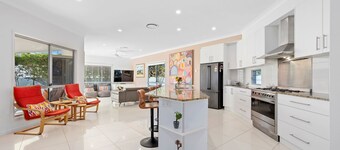 Splash House at Kingscliff - Pet Friendly with Pool