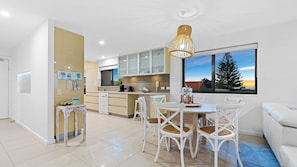 Interior - SHORELINE 9 PENTHOUSE WITH OCEAN VIEWS (HASTINGS POINT)
