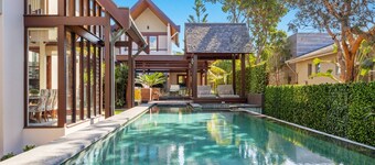 KINGSCLIFF BALINESE BEACHFRONT RETREAT