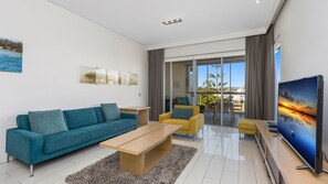 TV, Netflix, streaming services, offices