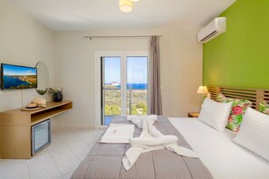 Superior Villa, 3 Bedrooms, Private Pool | 3 bedrooms, in-room safe, iron/ironing board, free WiFi - Keri Sea (Zakynthos)