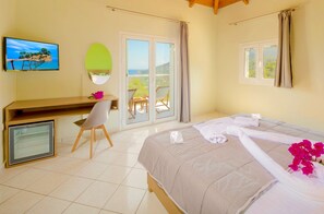 Superior Villa, 3 Bedrooms, Private Pool | 4 bedrooms, in-room safe, iron/ironing board, free WiFi - Keri View (Zakynthos)