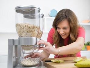 Päivittäinen buffetaamiainen (6.50 EUR per henkilö)