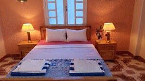 3 bedrooms, laptop workspace, iron/ironing board, free WiFi - Al Gezera Apartments (Luxor)