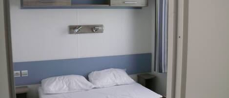 2 chambres, lits bébé (en supplément), Wi-Fi gratuit