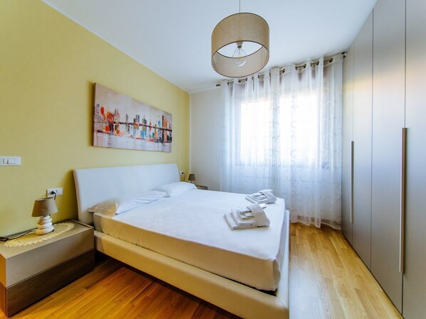 Apartment, Mehrere Betten, Nichtraucher, Gartenblick | 2 Schlafzimmer, individuell dekoriert, individuell eingerichtet