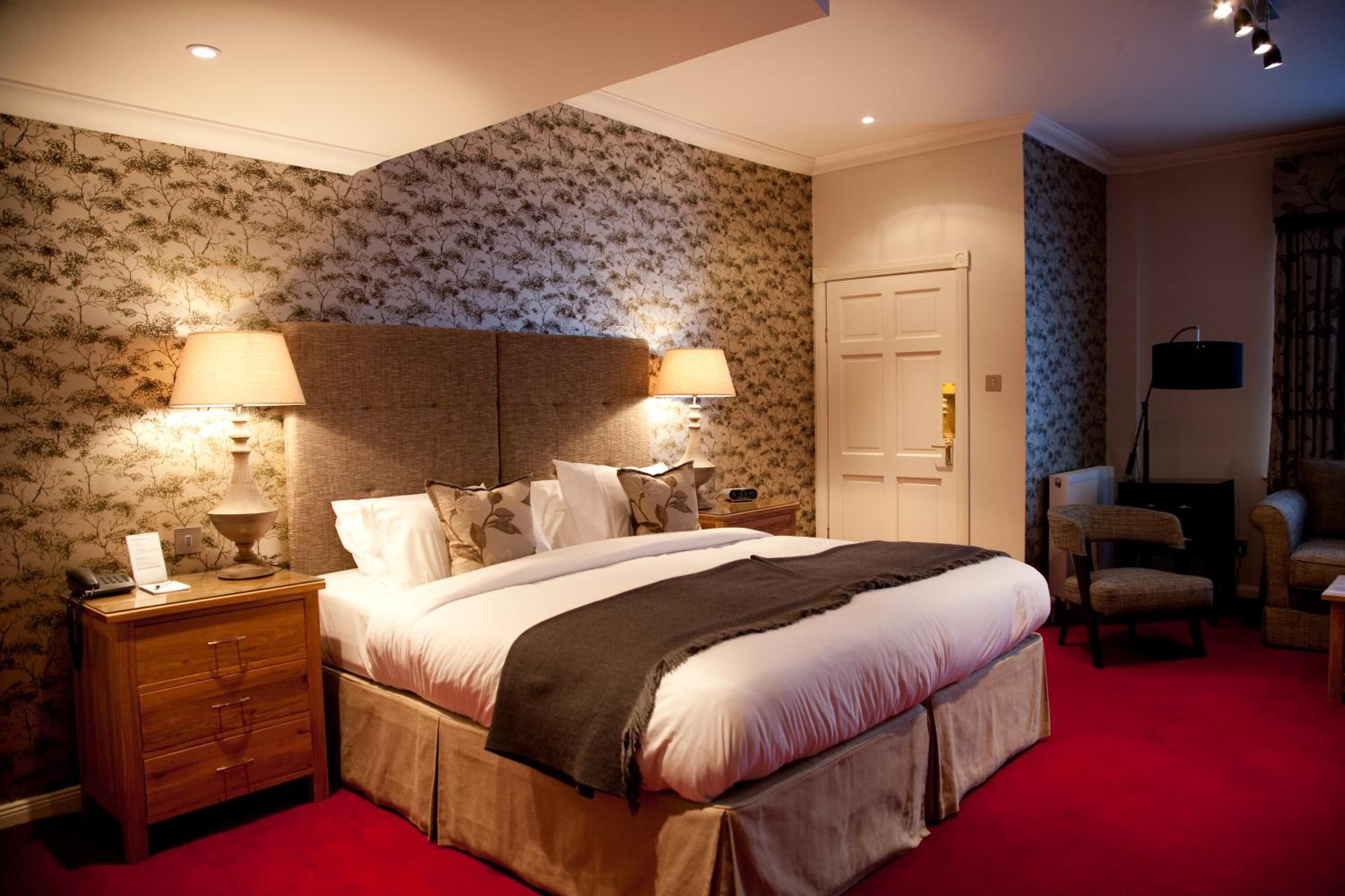 premium bedding, individually decorated, individually furnished, desk