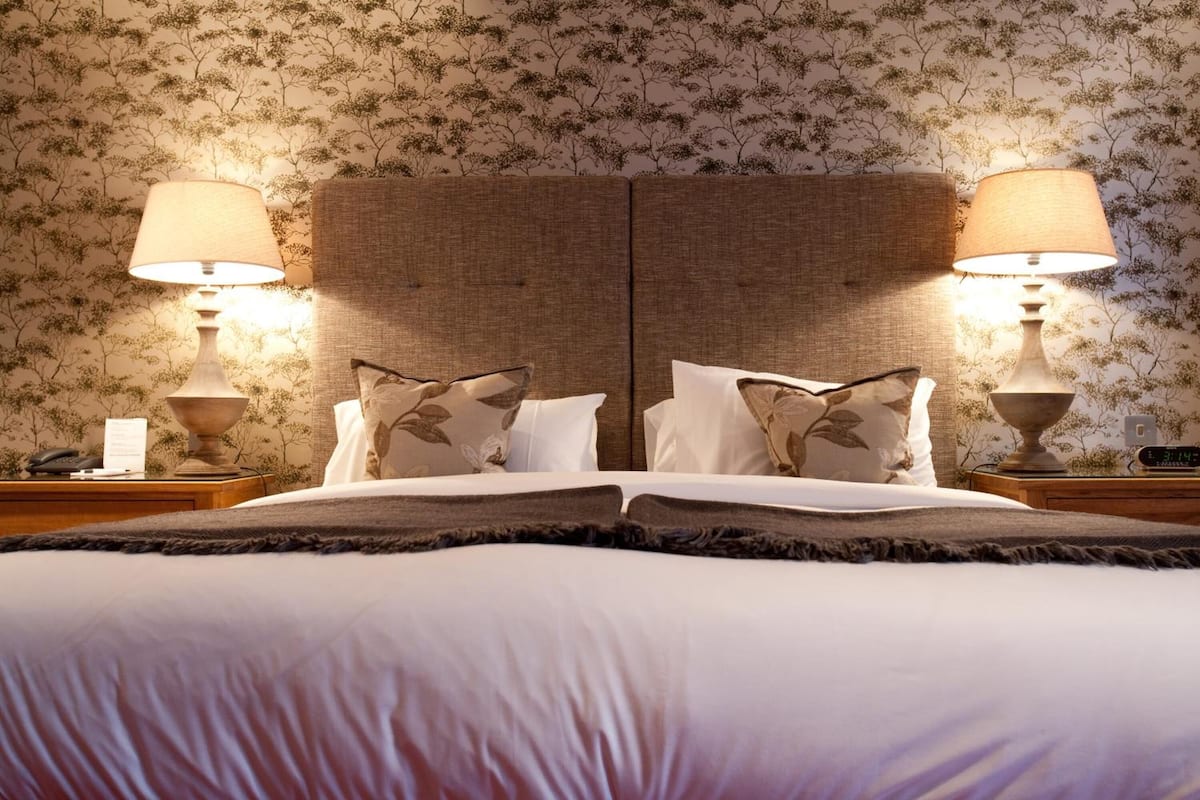 premium bedding, individually decorated, individually furnished, desk