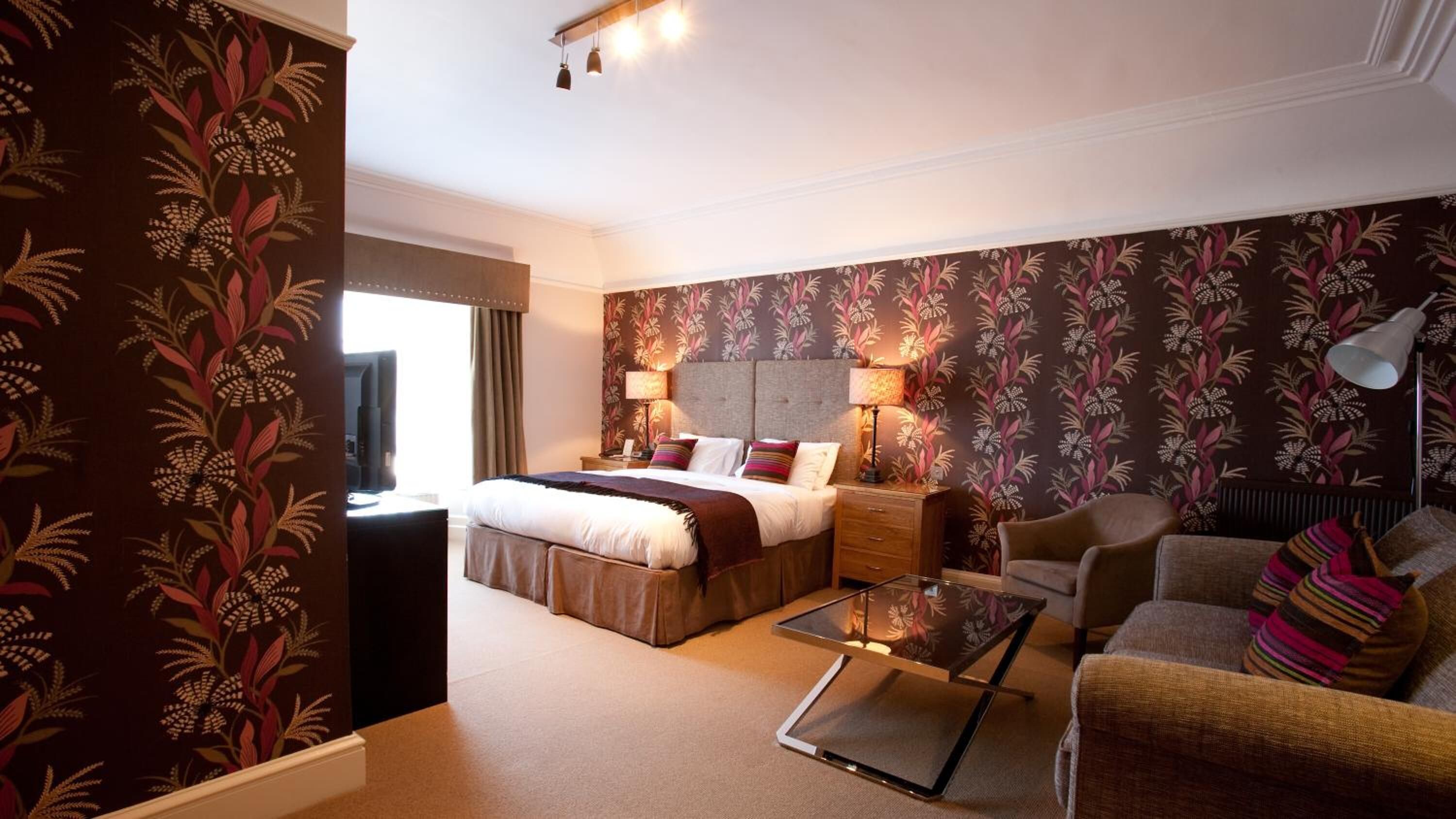 premium bedding, individually decorated, individually furnished, desk