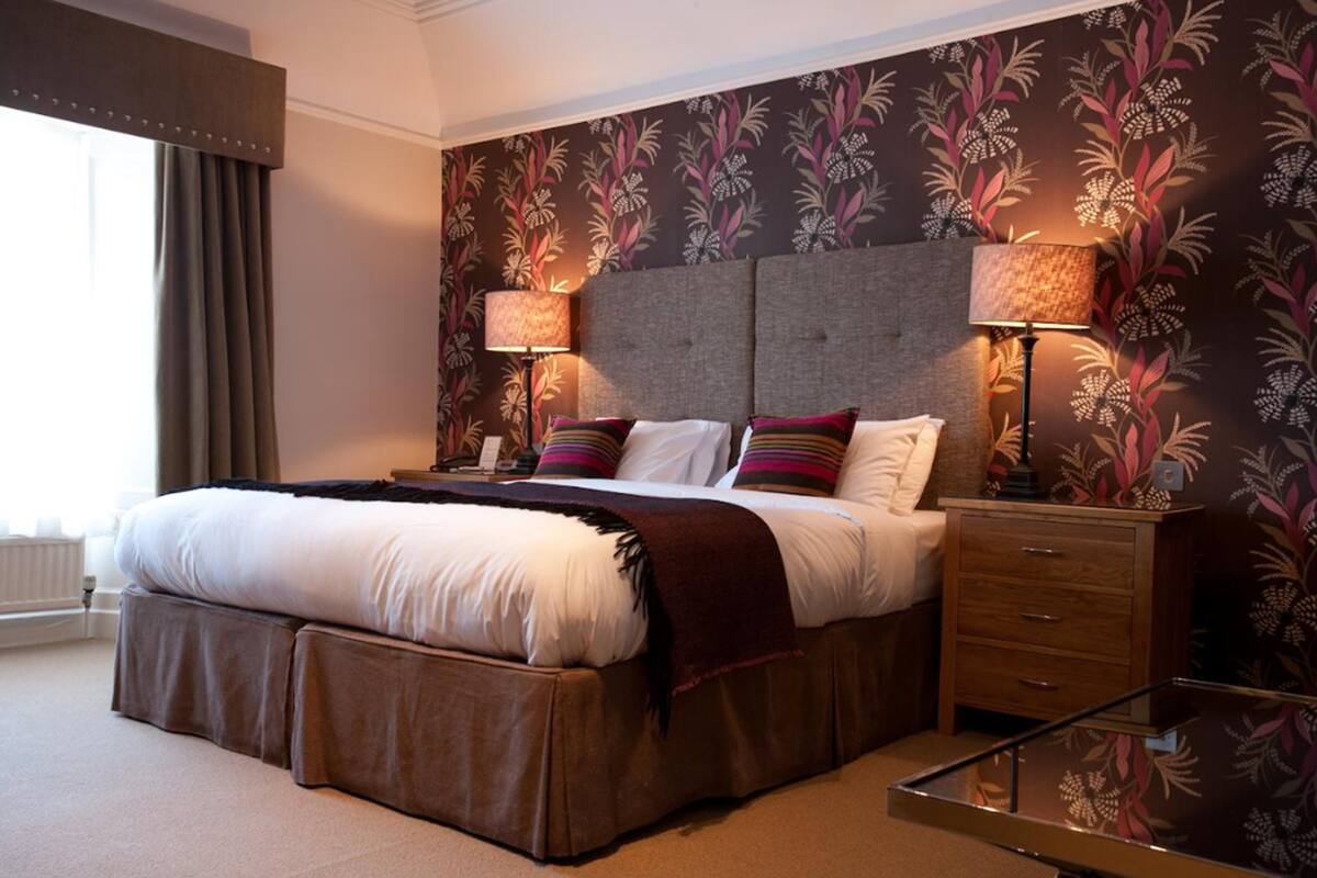 Family Room | Premium bedding, desk, iron/ironing board, WiFi (free)